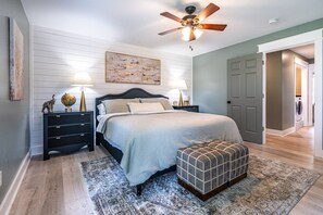 3 bedrooms, WiFi, bed sheets