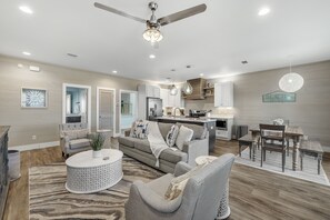 TV - Cottages at Dunes Park | Dog-Friendly | Direct Beach Access | Pool | My Beach Getaways (Gulf Shores)