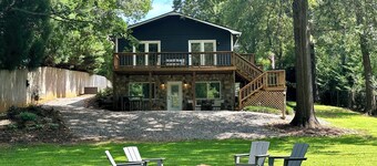 The Cottage in the Cove