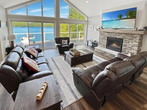 TV, fireplace, DVD player, ping pong