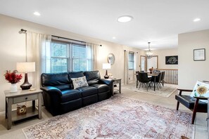 Smart TV, fireplace, offices