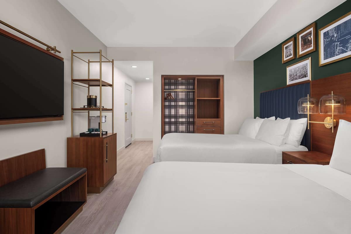 1 bedroom, premium bedding, down duvets, in-room safe
