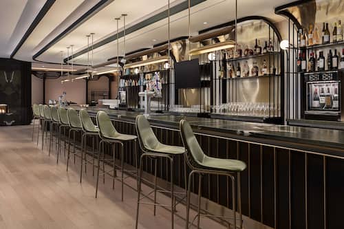 Bar (in der Unterkunft)