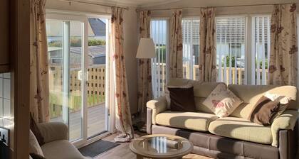 Immaculate 2-bed Lodge in Monreith