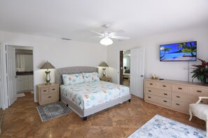 4 chambres, bureau, lit de bébé portatif, Wi-Fi