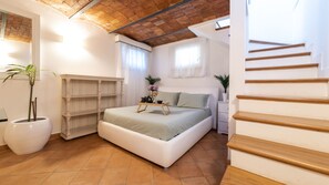 3 camere, ferro/asse da stiro, Wi-Fi gratuito, lenzuola