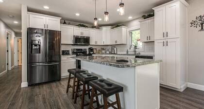 Spacious Updated Home within Minutes to Shopping & Restaurants!