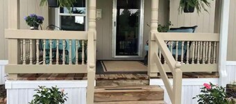 King Bed, Pet Friendly, BBQ Pit, Fire Pit, Full Kitchen, Smart TV’s