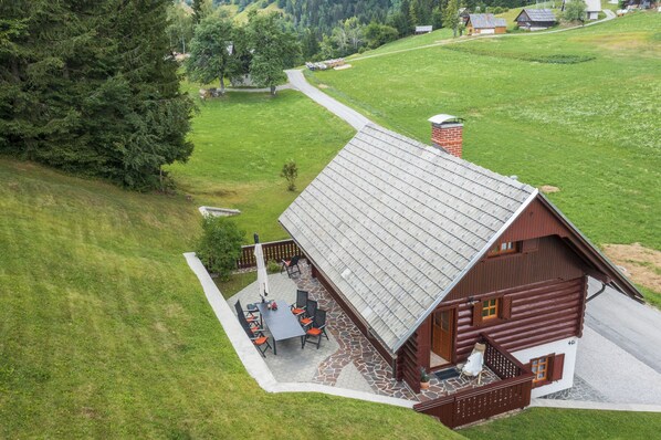 Outdoor dining - CHALET AJDA, VACATION HOME (Bohinj)