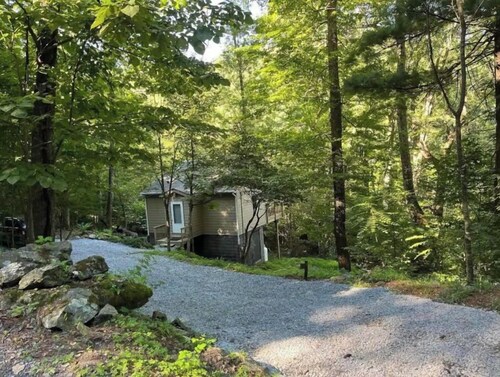 Private and Peaceful Mountain Cabin