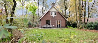 Beautiful detached bungalow for 8 persons in Garderen Veluwe