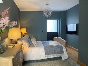 1 chambre, Wi-Fi gratuit, draps fournis