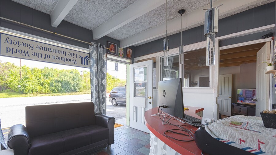 Sonrise Inn Lincoln Hwy By OYO