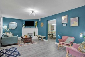 スマートテレビ、書斎 / ワークスペース