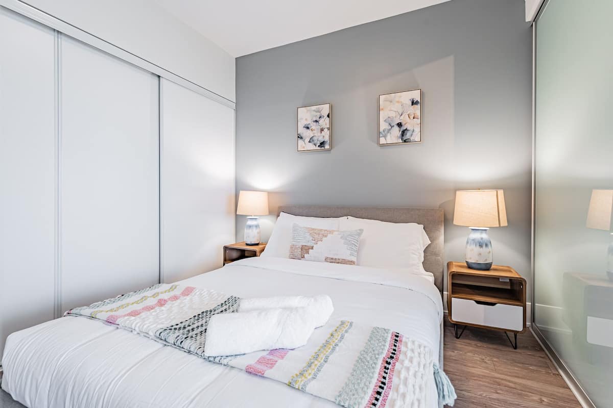 2 habitaciones y sábanas de algodón egipcio