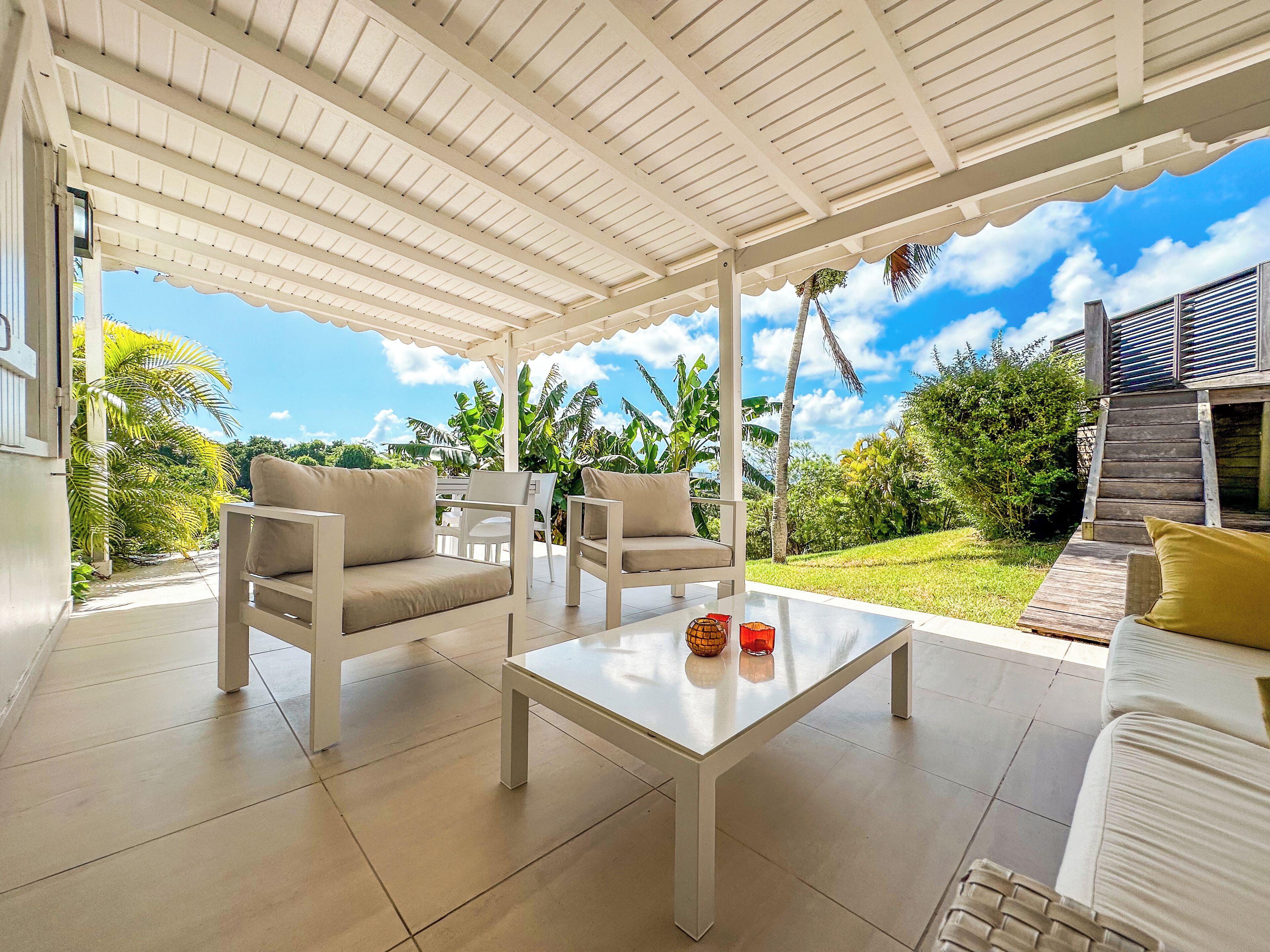 Rez de Villa 2 Chambre et une Grande Terrasse