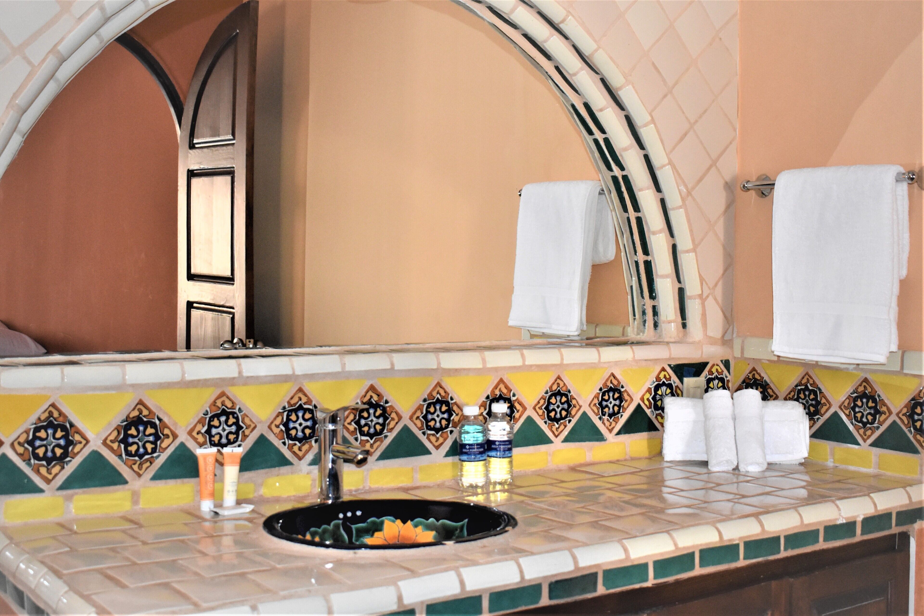 luxury double room | bathroom | shower, free toiletries, towels, soap