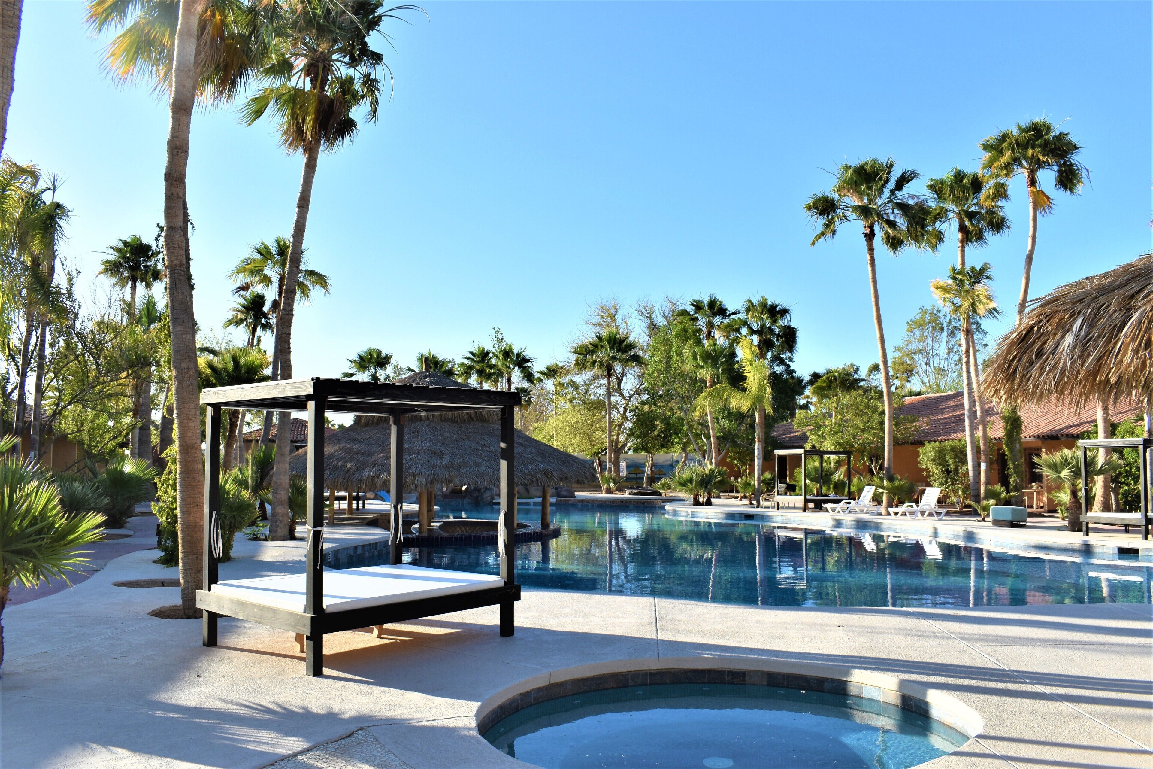 2 outdoor pools, open 7:00 am to 9:00 am, free pool cabanas