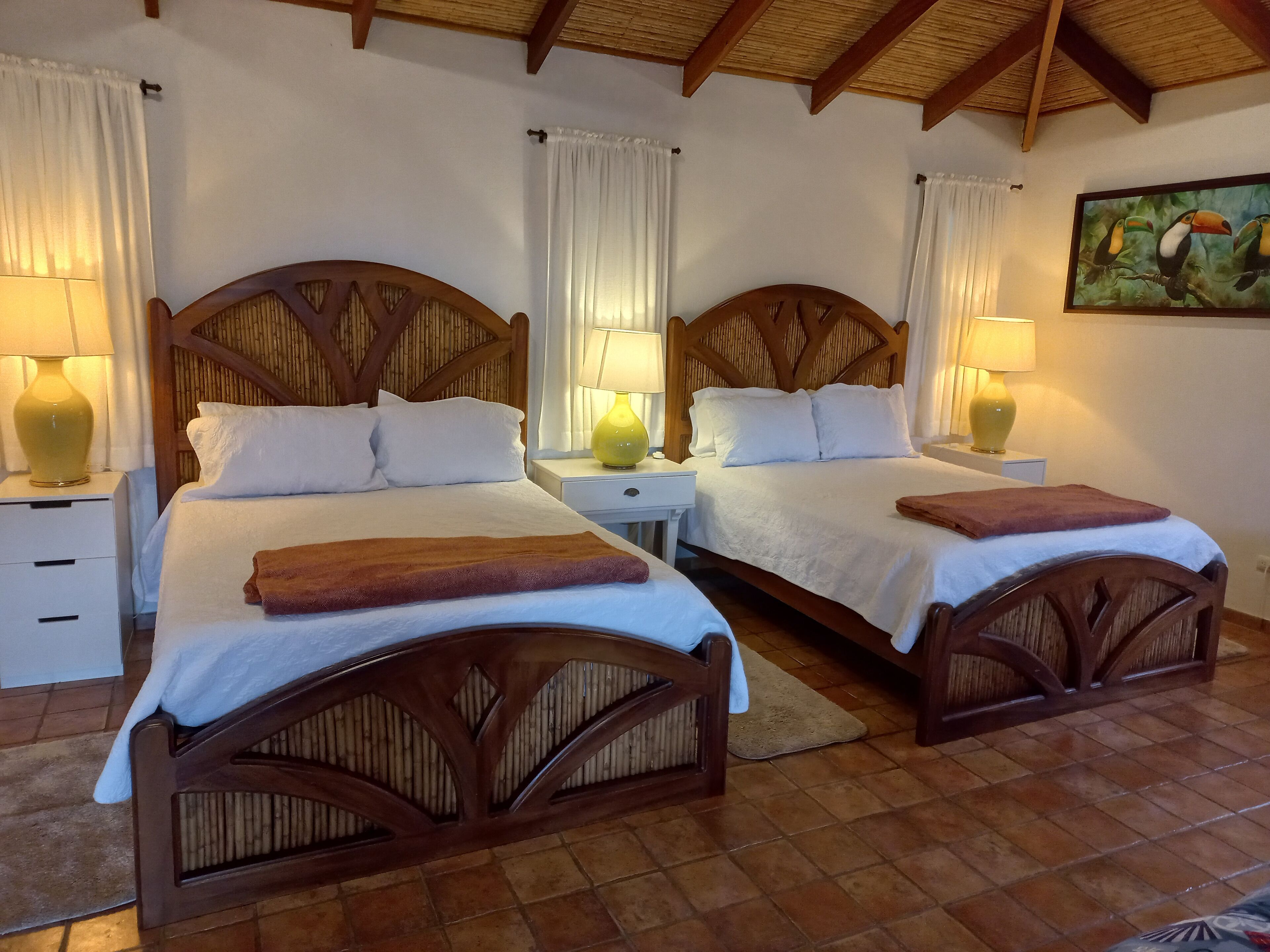 Superior Bungalow | 1 bedroom, premium bedding, down comforters, Select Comfort beds