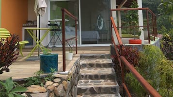 Deluxe Bungalow | Terrace/patio