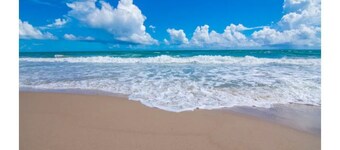 Cheerful 3-Bedroom Vacation Home with Free Parking