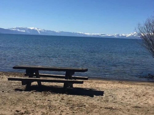 #2 Lakeview Great Ski location! Dog OK, Beach, Hot tub