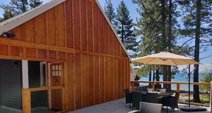 #8/Lakefront view, beach access, hot tub+dogs ok