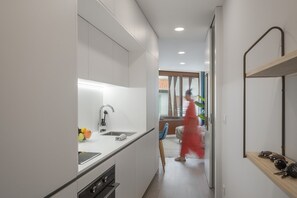 Fridge, microwave, oven, stovetop - In the city centre - Cine Park Residence VII (Funchal)