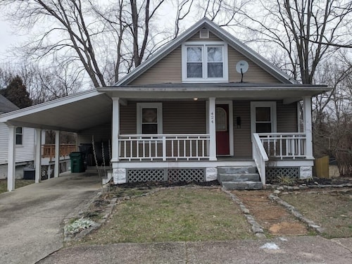 Ohio Ave, 3 bed house, Historic Downtown Loveland