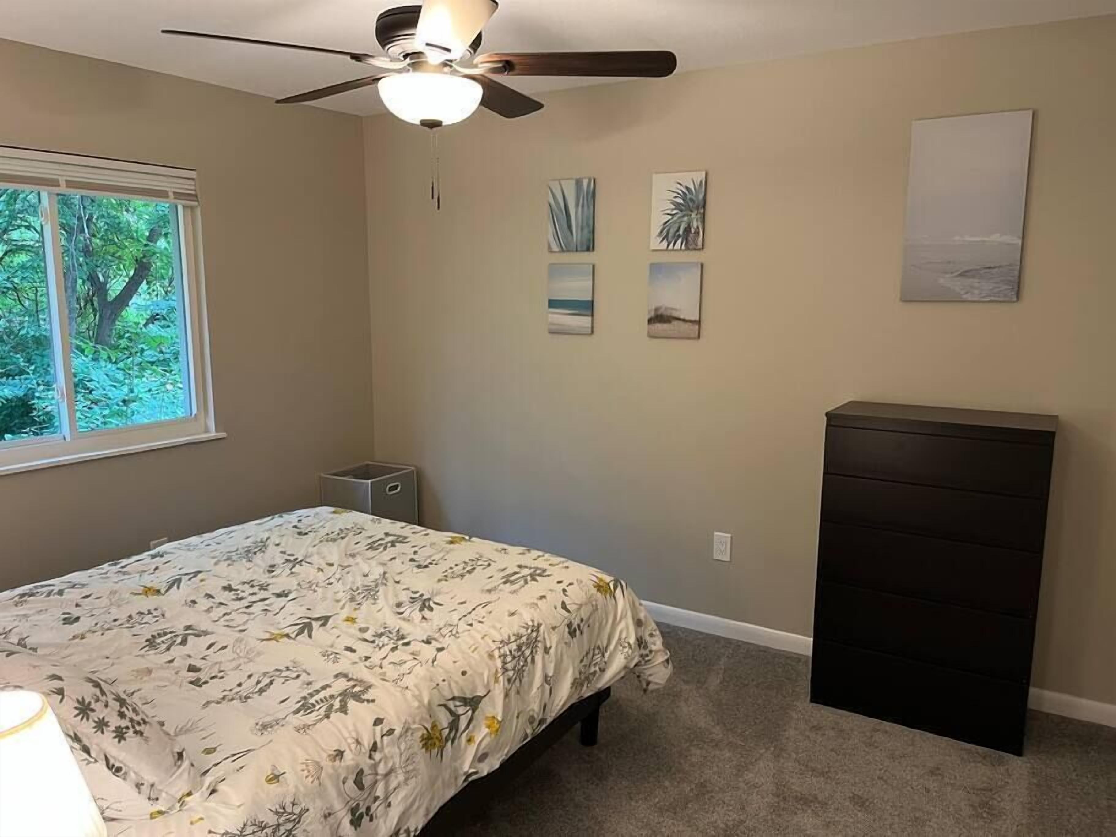 Carter #1, Two bedroom unit near Xavier, Downtown