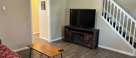 TV, fireplace, offices