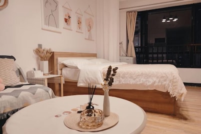 Best Apartment (Dongguan Huixing Square)