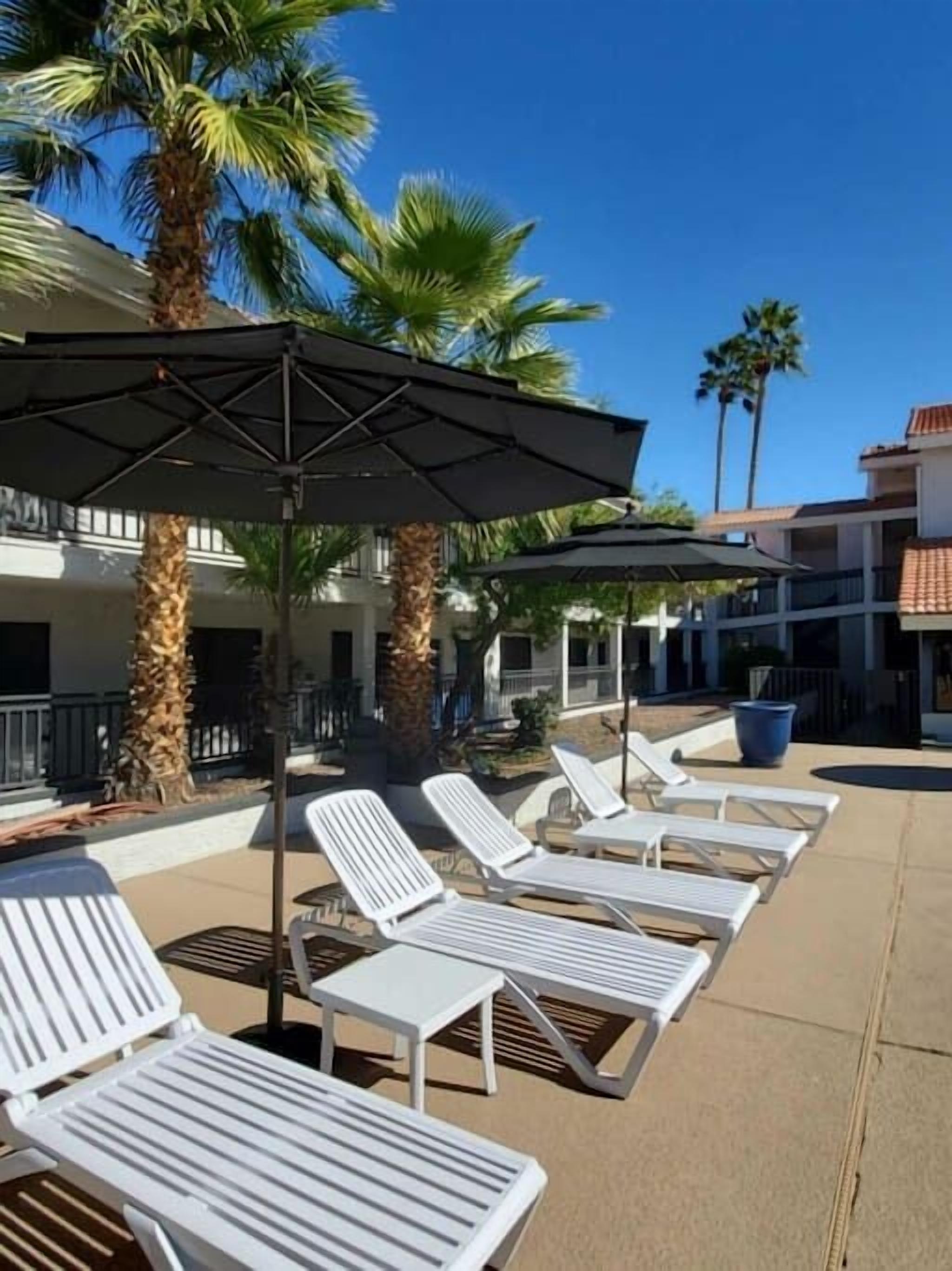 234 Cozy 1 bedroom apt, with pool, hot tub and gym