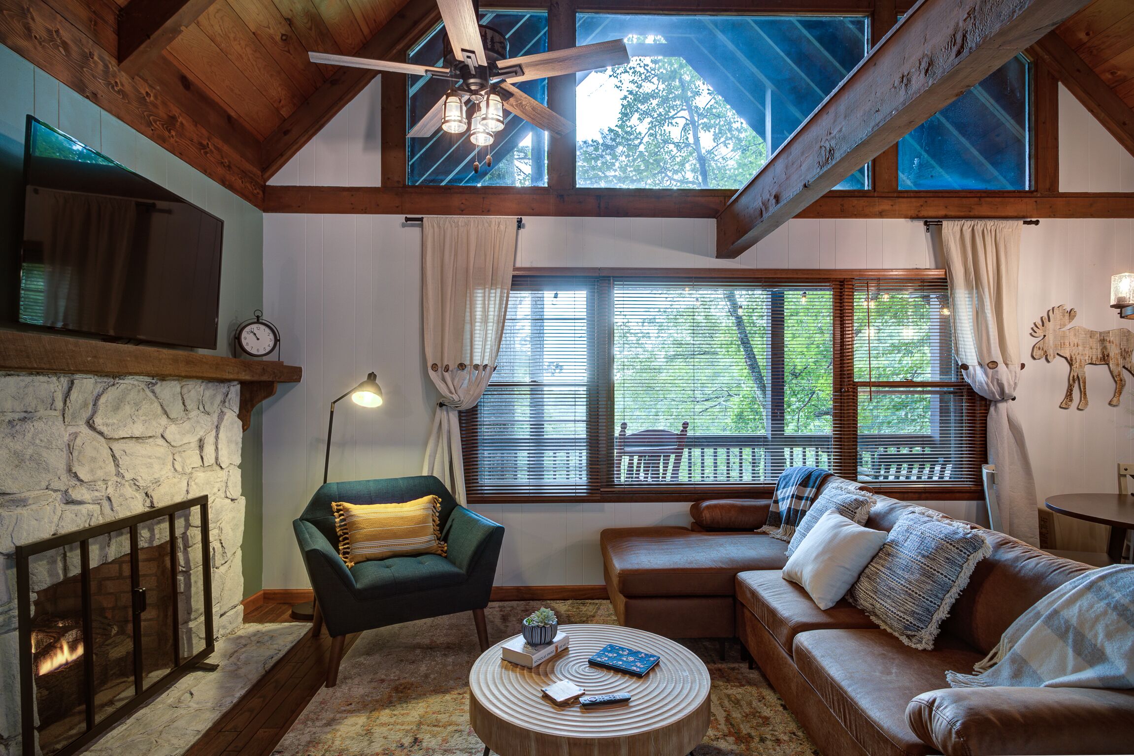 🏔 Renovated, Lake Access & Close to West Jefferson