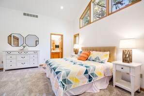 5 多间卧室、熨斗/熨衣板、免费 WiFi、床单