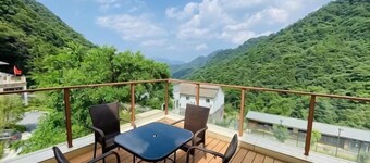 Tiantangzhai Holiday Hotel