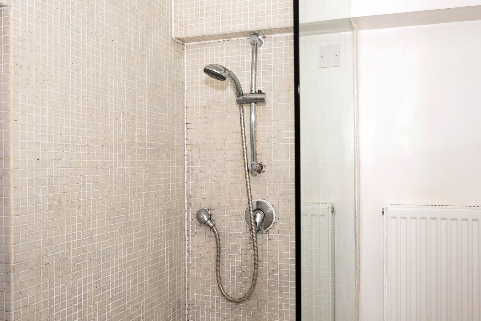 Historic Regency Flat 50 yds to beach VERY Central