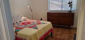 4 bedrooms, WiFi, bed sheets - life house (San Mateo)