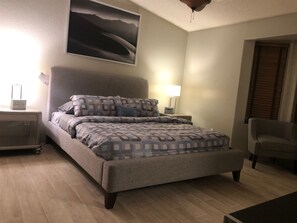 4 soverom, skrivebord, strykejern/-brett og wi-fi (inkludert)