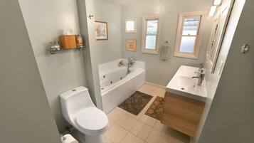 Dusche, Whirlpool, Haartrockner, Bidet