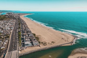 House (6 Bedrooms) | Interior