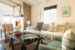 Interior - Sand Castle by Avantstay Beach House on Balboa Peninsula w/ Patio & Hot Tub (Newport Beach)