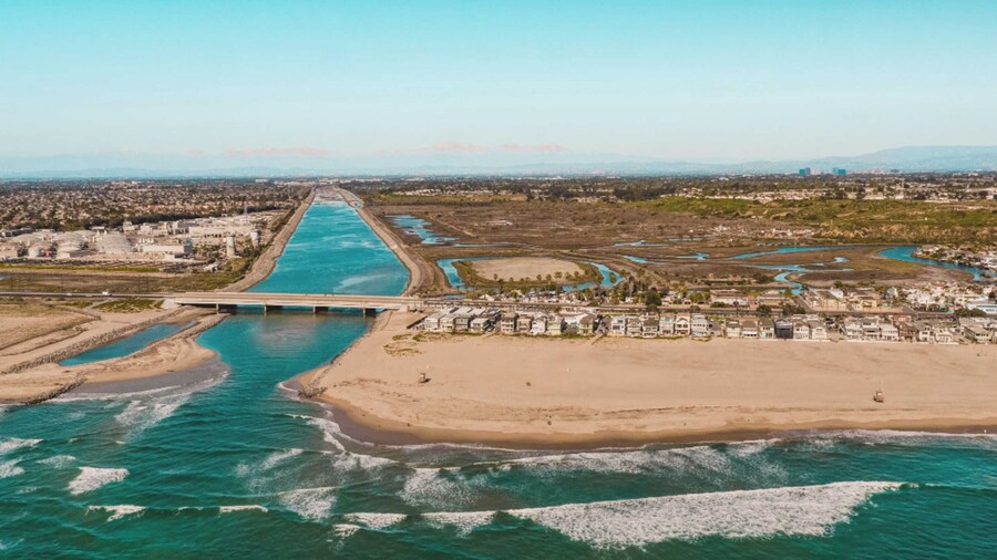 O'neill I by Avantstay Coastal Paradise Steps From Beach Modern Decor