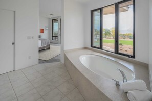 Nhà (4 Bedrooms) | Nội thất