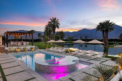 40-acre Estate, Priv Lake, Tennis, Golf Green, Soccer Buena Vista by Avantstay