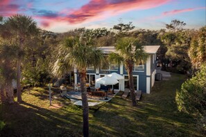 House (4 Bedrooms) | Interior - Sandpiper by Avantstay Gorgeous Beachside Home w/ Spacious Yard & Chic Design (Hilton Head Island)