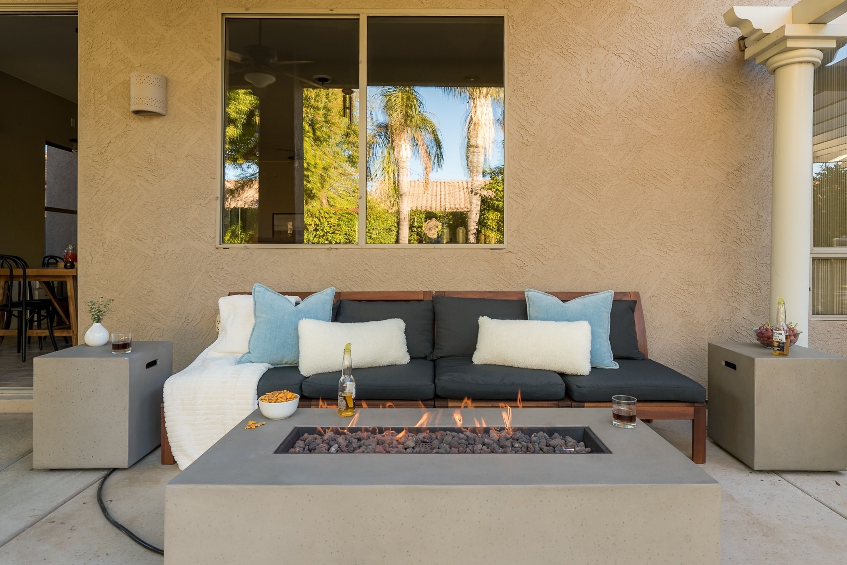 Dwight by Avantstay Blissful Serene Oasis Pool, Firepit & Entertainers Patio