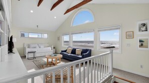 House (6 Bedrooms) | Interior - Lighthouse by Avantstay Beachfront View Home w/ Pool Table & Ping Pong (Folly Beach)
