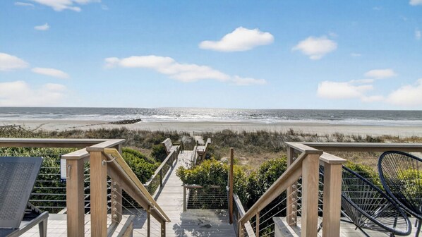 House (6 Bedrooms) | Interior - Lighthouse by Avantstay Beachfront View Home w/ Pool Table & Ping Pong (Folly Beach)