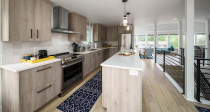 Vivenda Vida Boa by Avantstay Recently Renovated Home in Manzanita w/ Lovely Sunny Deck